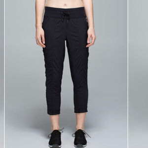Lululemon Street To Studio Pant II (FIrst Release) Black Size 2